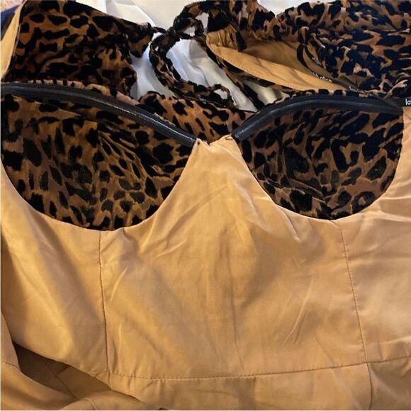 Lavish Alice Elegant Leopard Print Long Sleeve Dress,,US2 - Picture 10 of 13